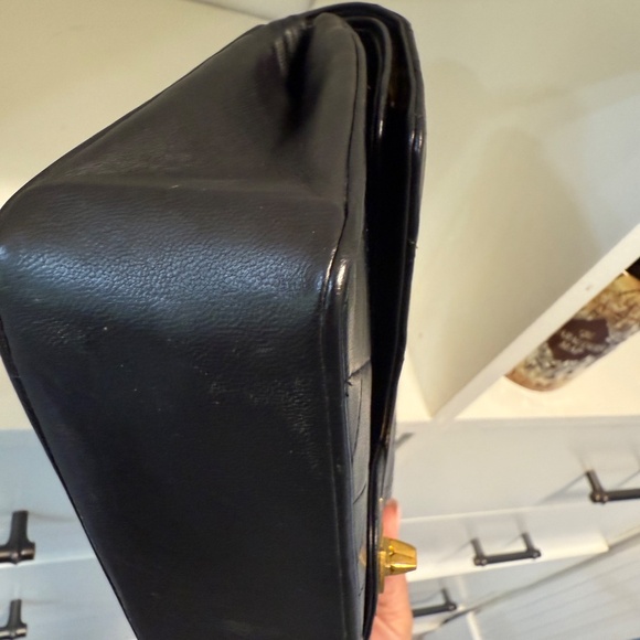 Series 2 Vintage Chanel Bag - Picture 6 of 6